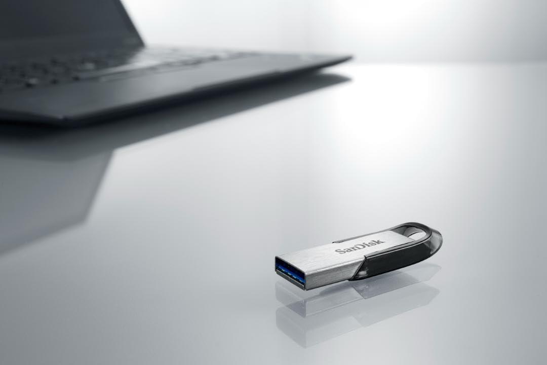 imageSanDisk 128GB Ultra Flair USB 30 Flash Drive  SDCZ73128GG46 black64GB 10Pack